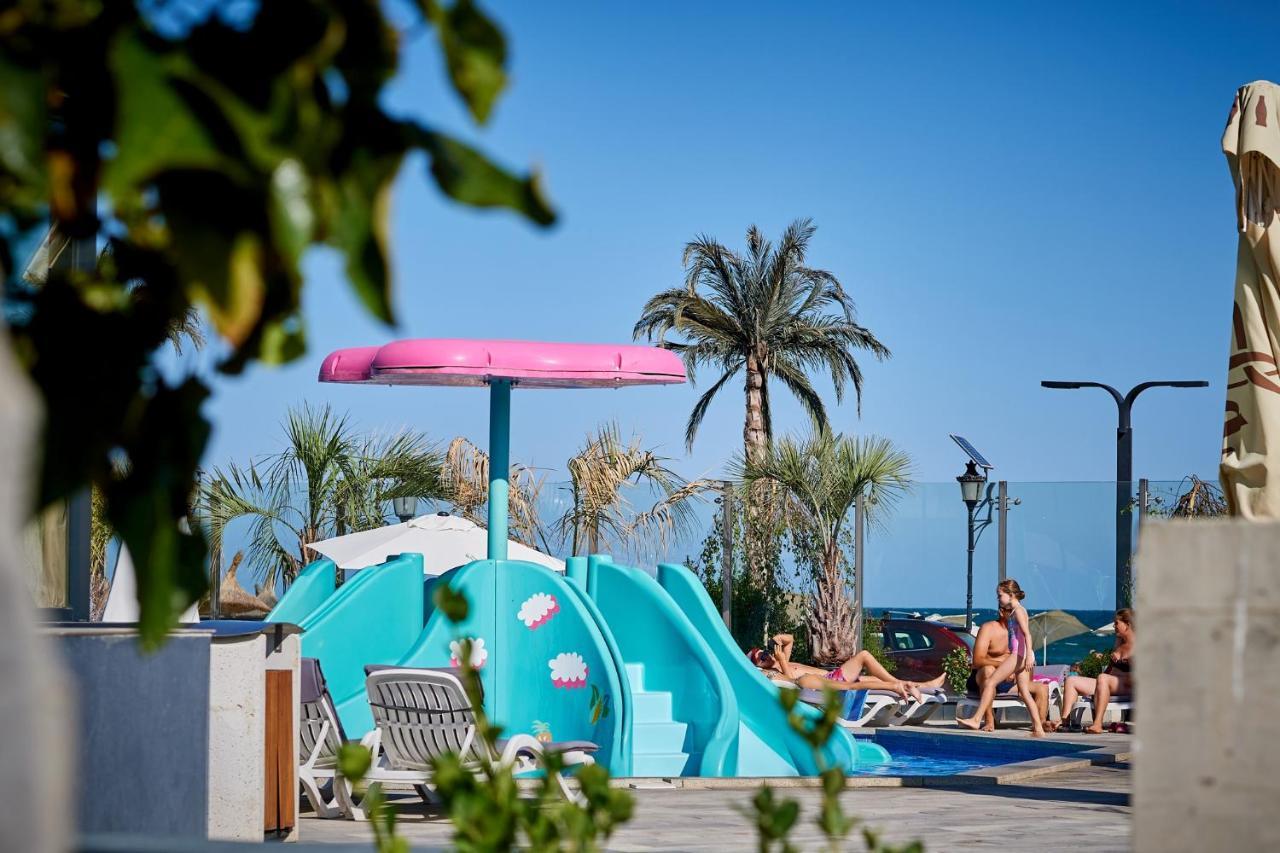 Rainbow Sea View Apartment Spa N Pool Resort - Parking Mamaia Extérieur photo